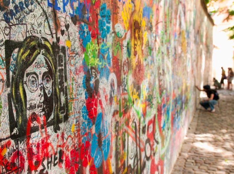 John Lennon Wall - meteoweek.com