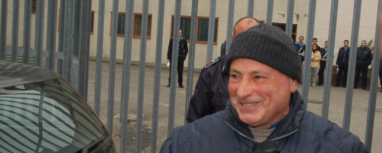 Graziano Mesina all'uscita del carcere - meteoweek.com