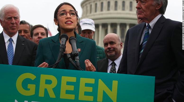 Rep. USA Alexandria Ocasio-Cortez in una conferenza stampa che svela la risoluzione Green New Deal, 7 febbraio 2019 - meteoweek.com