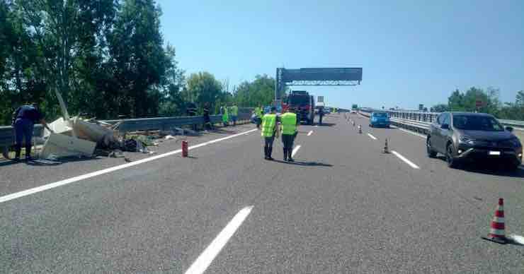 Roma scontro GRA motociclista