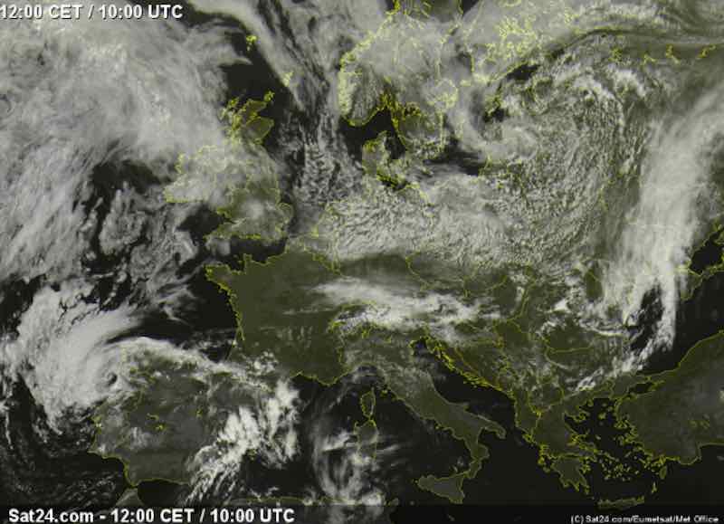 Caldo Torrido Addio - foto satellitare - meteoweek.com