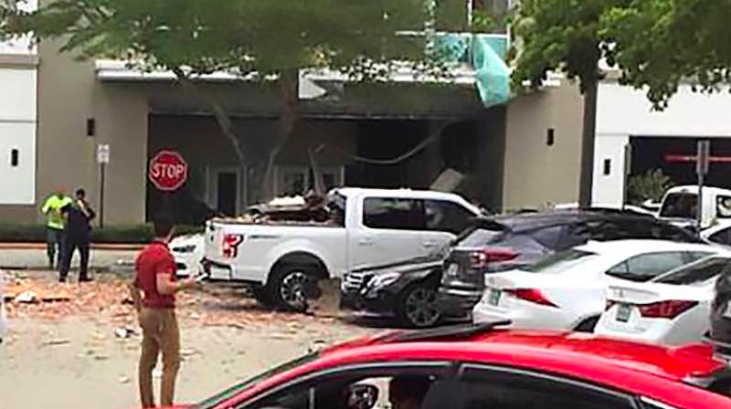 esplosione in un centro commerciale in Florida (Usa) - meteoweek.com