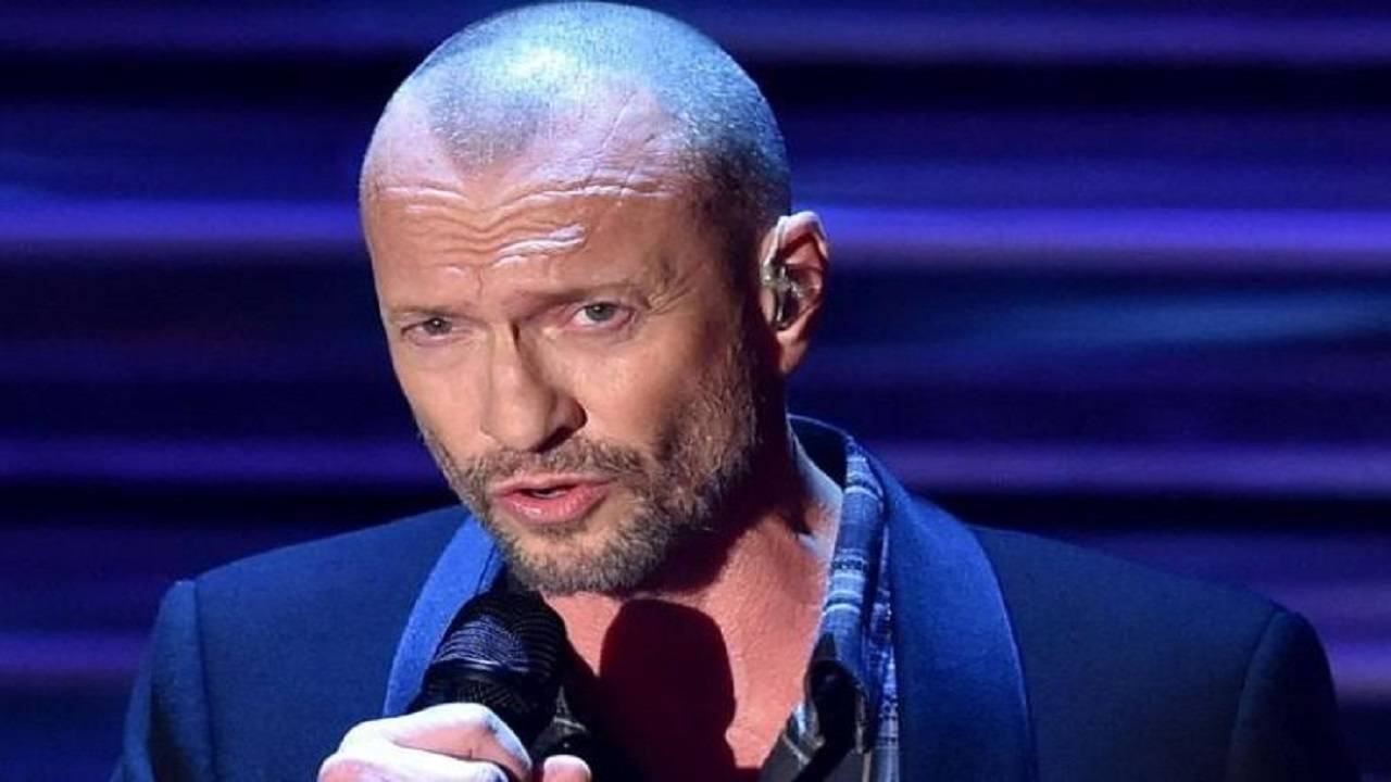 La foto inedita | Ecco Biagio Antonacci con la sua compagna - meteoweek