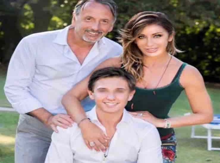 Sabrina Salerno con la famiglia chi e - meteoweek