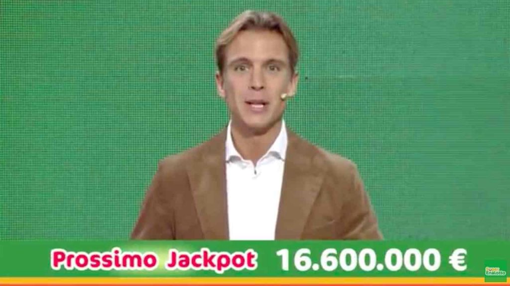 Superenalotto estrazione lotto oggi sabato 12 ottobre diretta verifica schedina