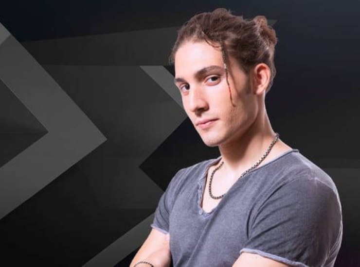 Enrico di Lauro chi e | X Factor | vita privata del cantante - meteoweek