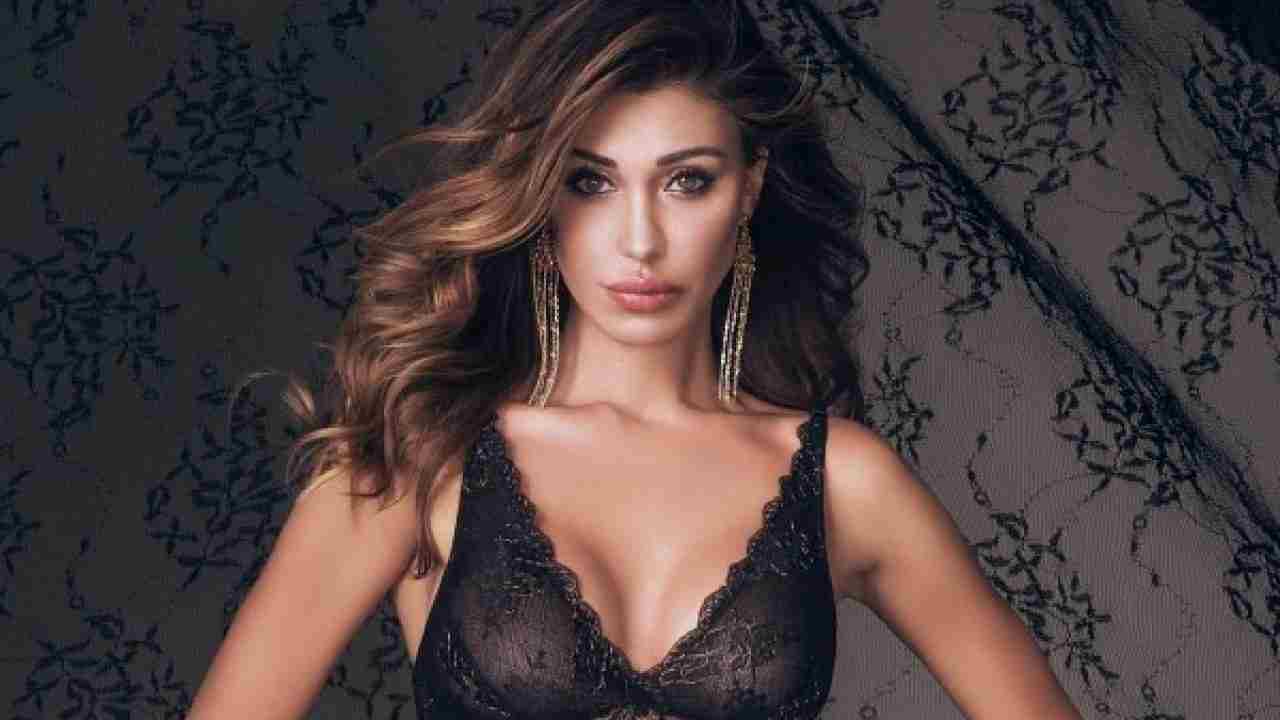 Belen Rodriguez ha una sosia | Ecco chi è che le somiglia | Foto - meteoweek