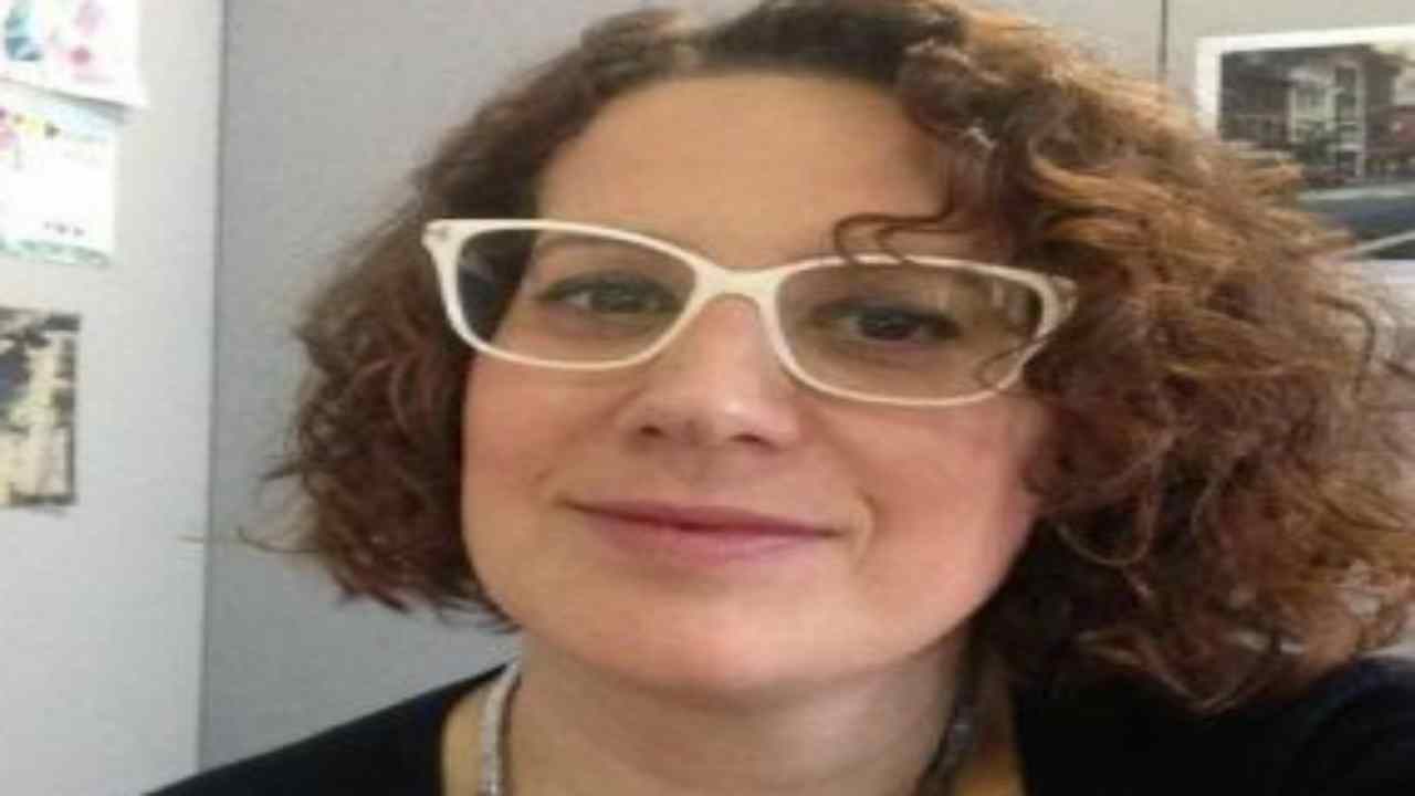 Addio alla giornalista Paola Santoro: è morta all'età di 48 anni - meteoweek