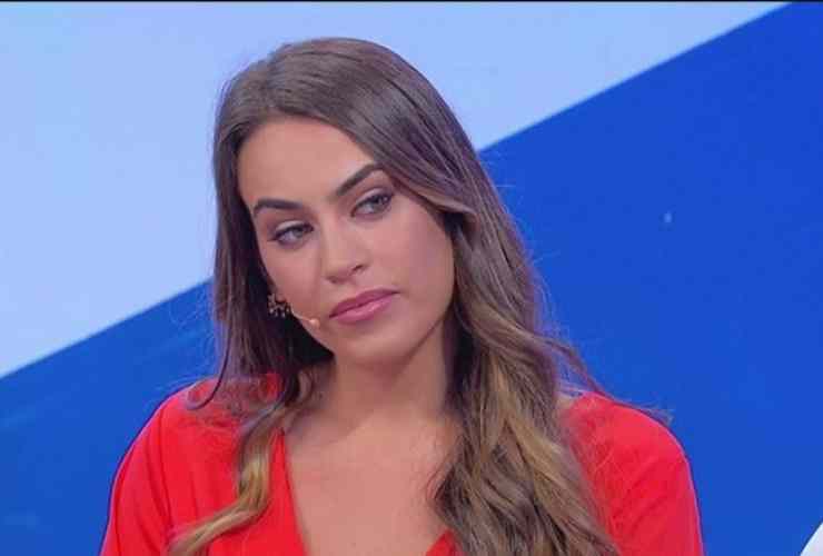 Tina Cipollari troppo petulante meteoweek