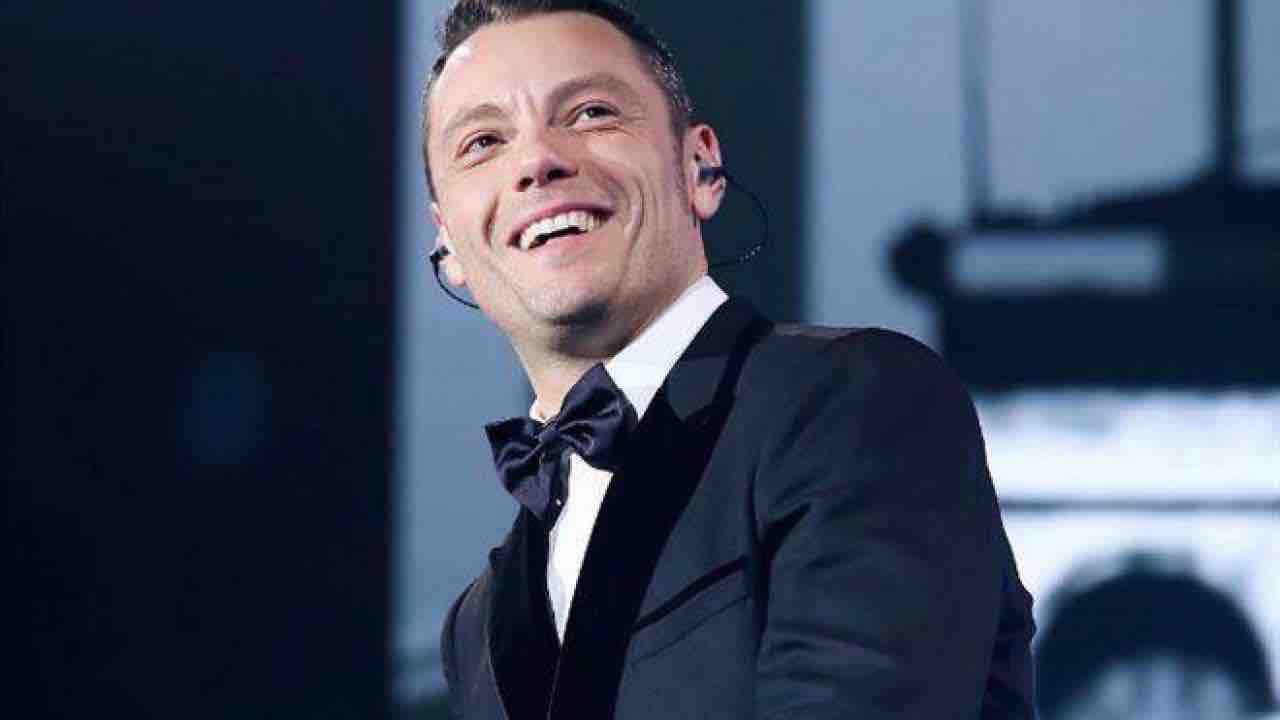 Tiziano Ferro chi è - meteoweek