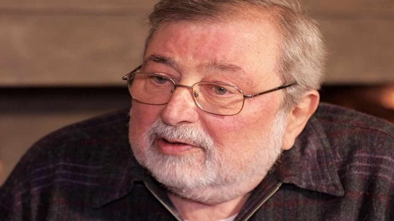 Francesco Guccini chi è | carriera e vita privata del cantautore - meteoweek