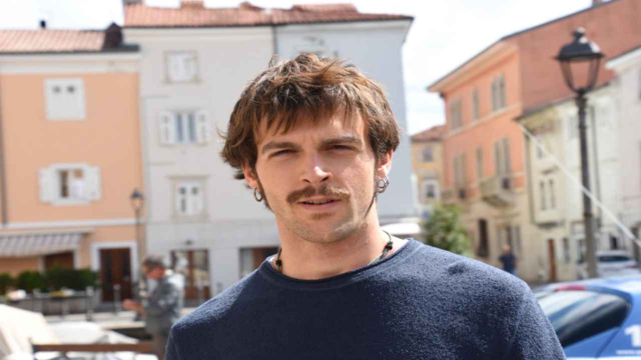 Lorenzo Adorni chi è | carriera e vita privata dell'attore - meteoweek