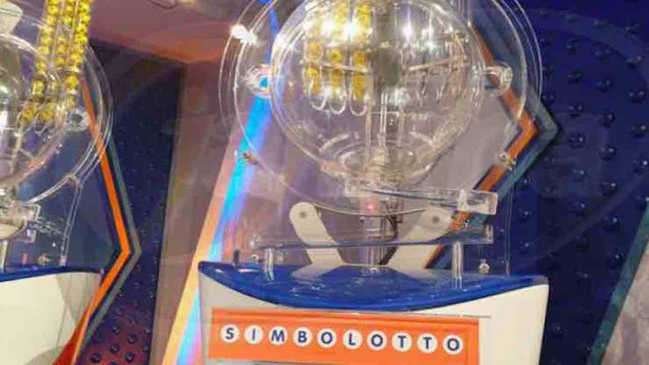 Simbolotto estrazione simboli e numeri vincenti oggi giovedì 7 novembre