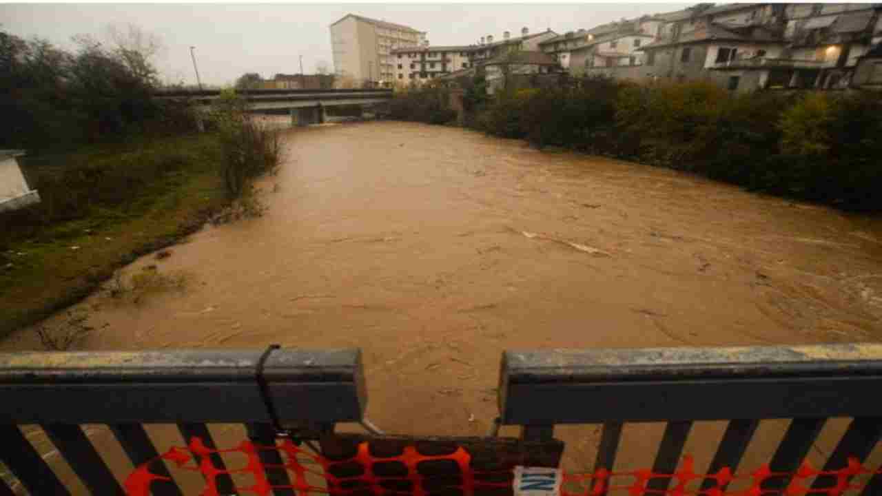 Maltempo, esonda il Bormida. Si cerca Rosanna Parodi, travolta dall'acqua - meteoweek