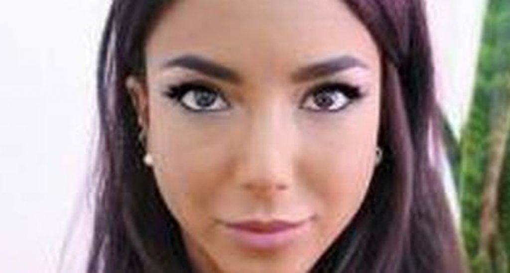 Chiara Biasi shock a Le Iene: «Per 80 mila euro non mi alzo nemmeno dal letto»