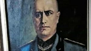 CLIENTE PROTESTA PER QUADRO MUSSOLINI AL RISTORANTE
