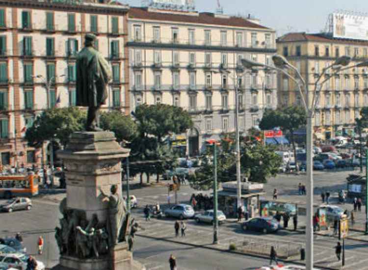 sardine nere a napoli