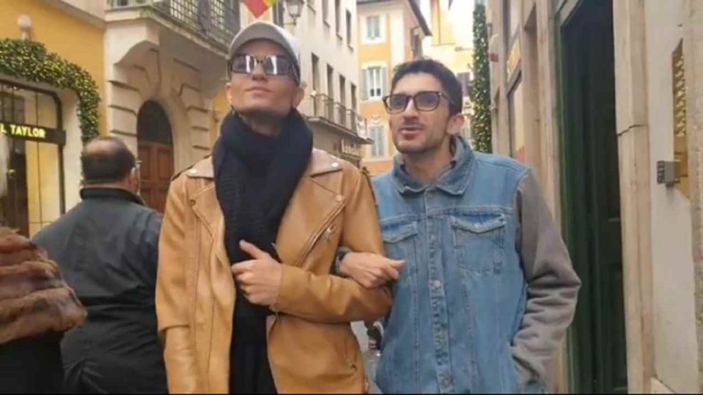 Skioffi coming out | Il video messaggio dell’alunno di Amici 19