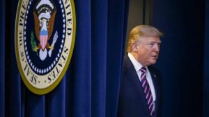 democratico sceglie trump