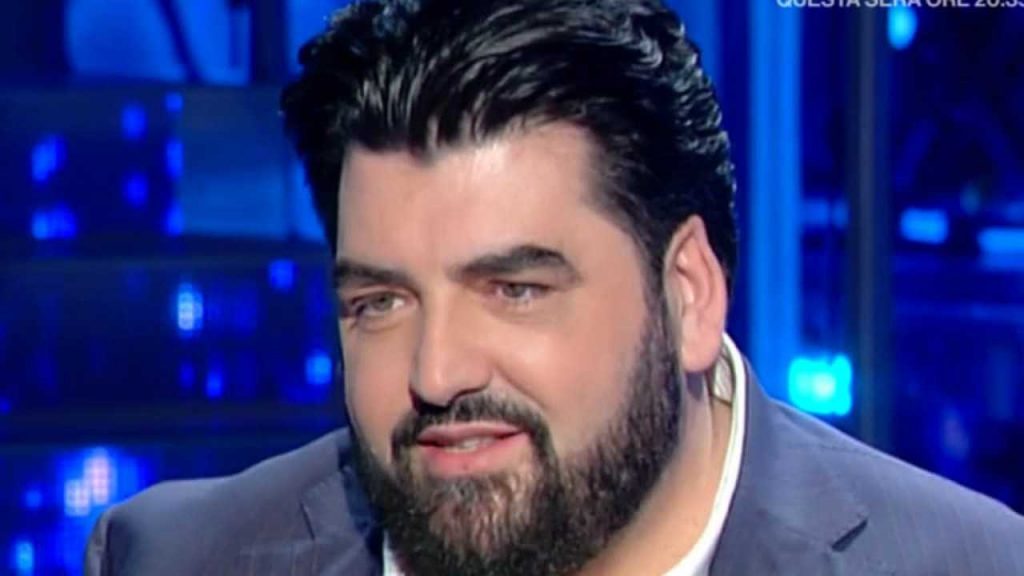 Antonino Cannavacciuolo innamorato pazzo: chi è la moglie Cinzia, manager di successo [FOTO]