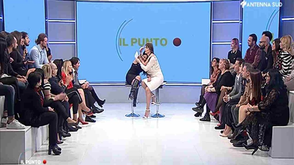 Eliana Michelazzo piange disperata | Il Grande Fratello Vip come cura personale