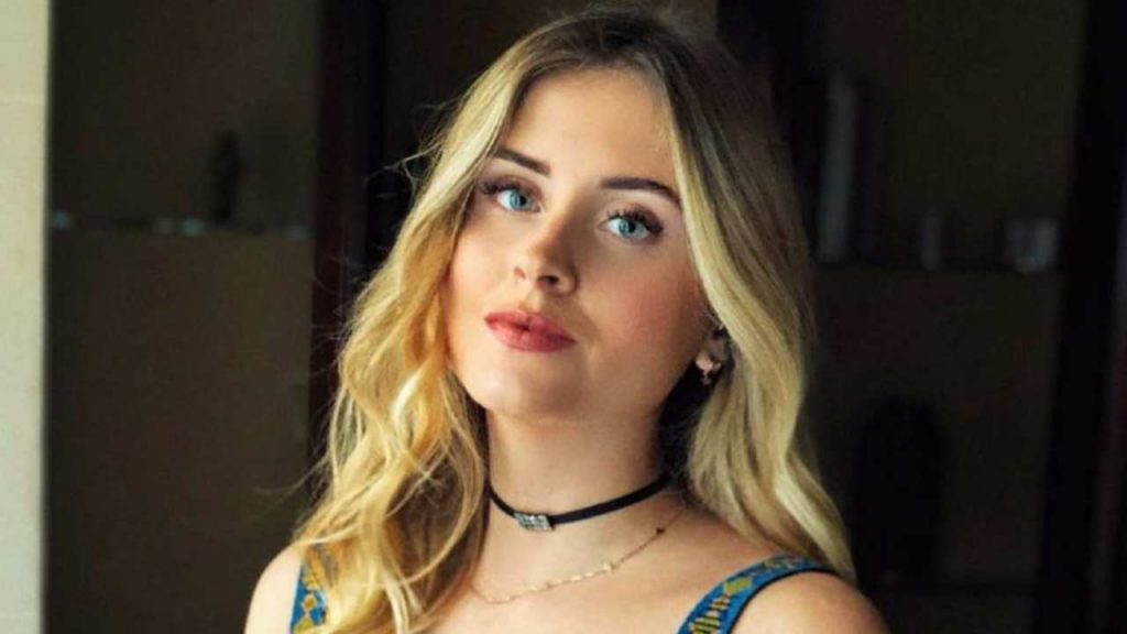 Valentina Ferragni è incinta | L’outfit non nasconde il pancino | Annuncio a Natale ?