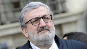 Emiliano candidato in Puglia