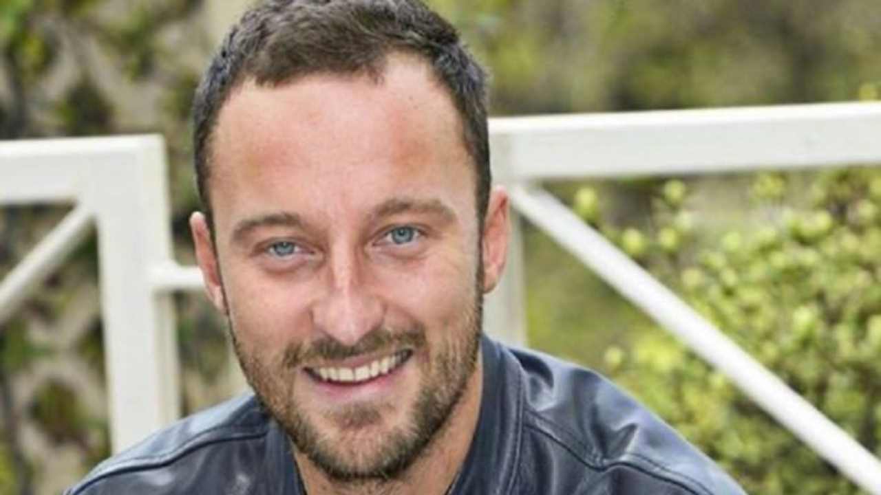 Francesco Facchinetti chi è | carriera e vita privata del conduttore tv - meteoweek