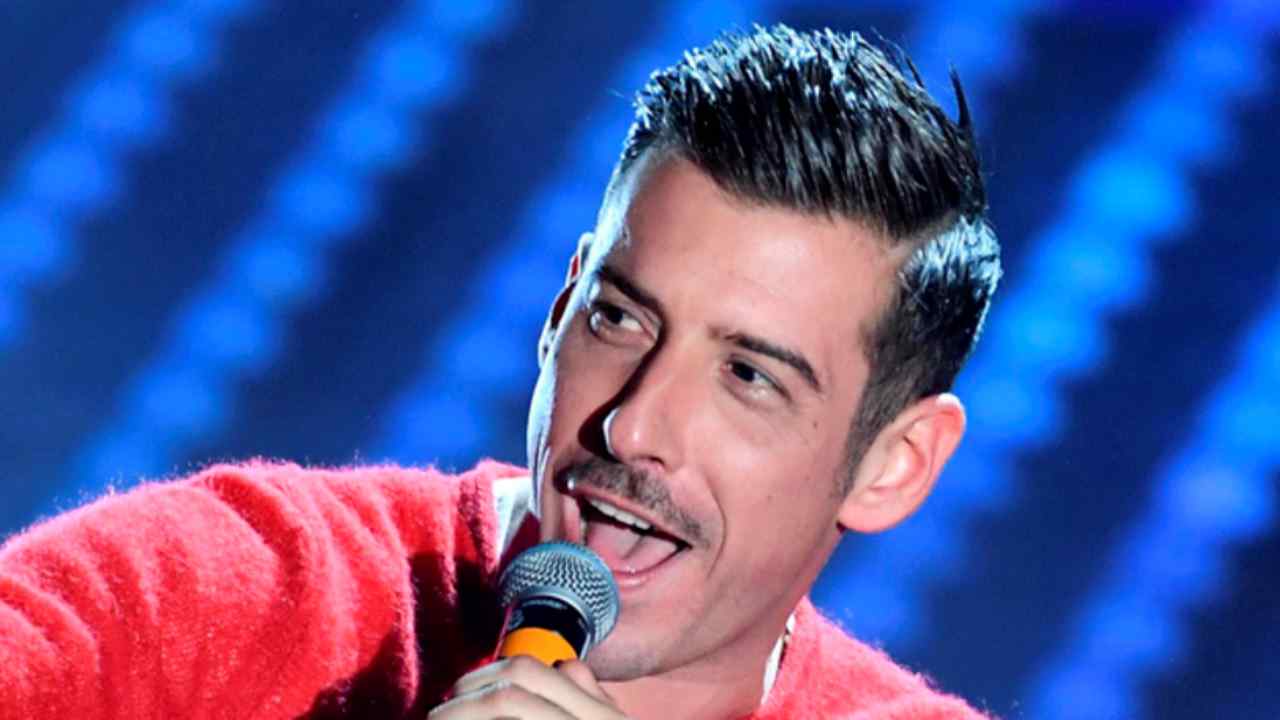 Francesco Gabbani chi è | carriera e vita privata del cantante - meteoweek