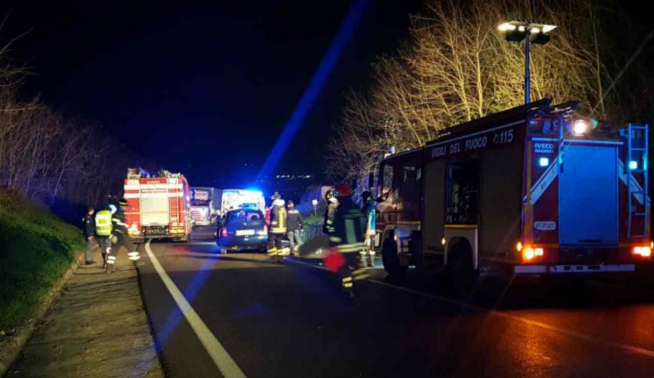 Il frontale non lascia scampo, Giuseppa Gruosso muore accanto al marito
