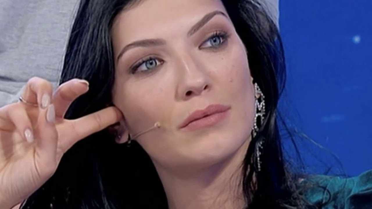 Giovanna Abate dolore Uomini e Donne