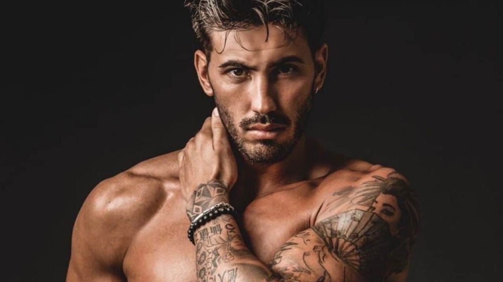 Ivan Gonzalez si tuffa di petto | Rita Rusic su di giri al Grande Fratello Vip