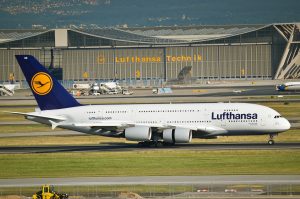 lufthansa sospende voli iran