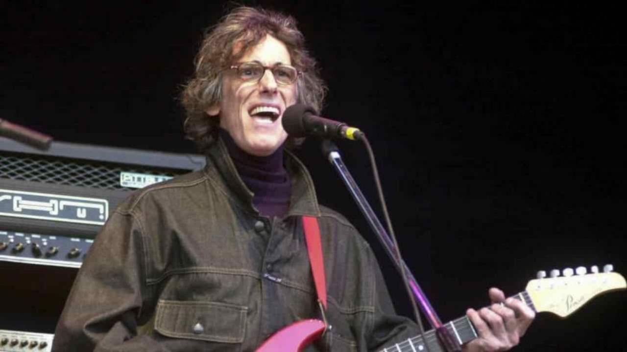 Luis Alberto Spinetta chi era | carriera e vita privata del musicista - meteoweek