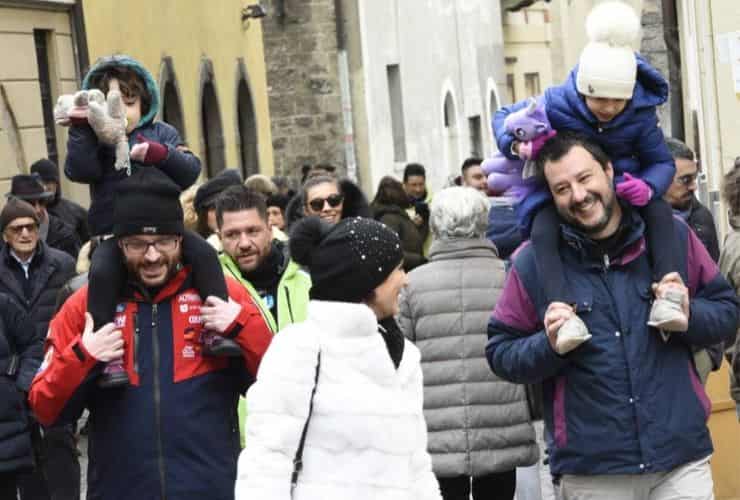 Matteo Salvini a Bornio con la famiglia