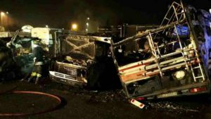 incendio a roma un morto