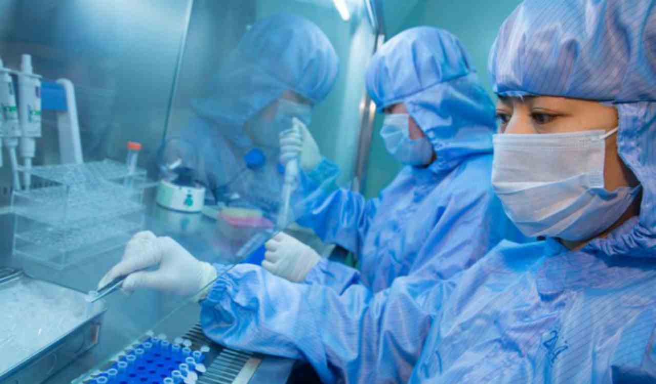 Polmonite cinese: “contagio da uomo a uomo, potrebbe arrivare in Italia”