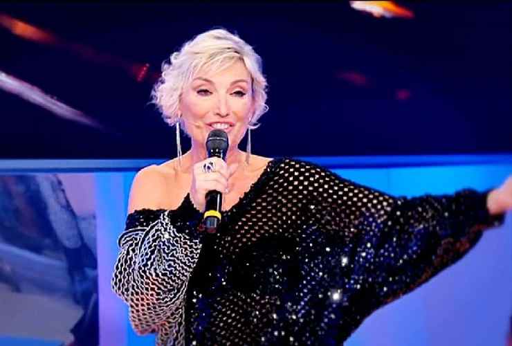 Maria De Filippi troppo mascolina