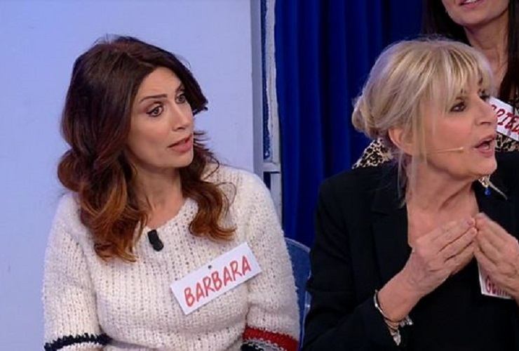 Barbara De Santi ruba a Uomini e Donne 