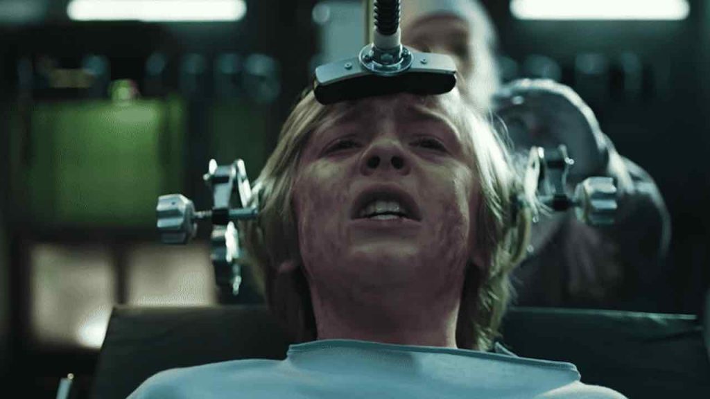 Eli | la recensione del film horror disponibile in streaming su Netflix