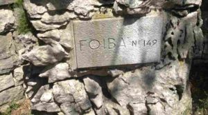 profanata tomba vittima foibe