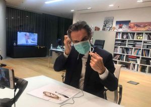 presidente regione lombardia fontana auto isolamento contagiata collaboratrice