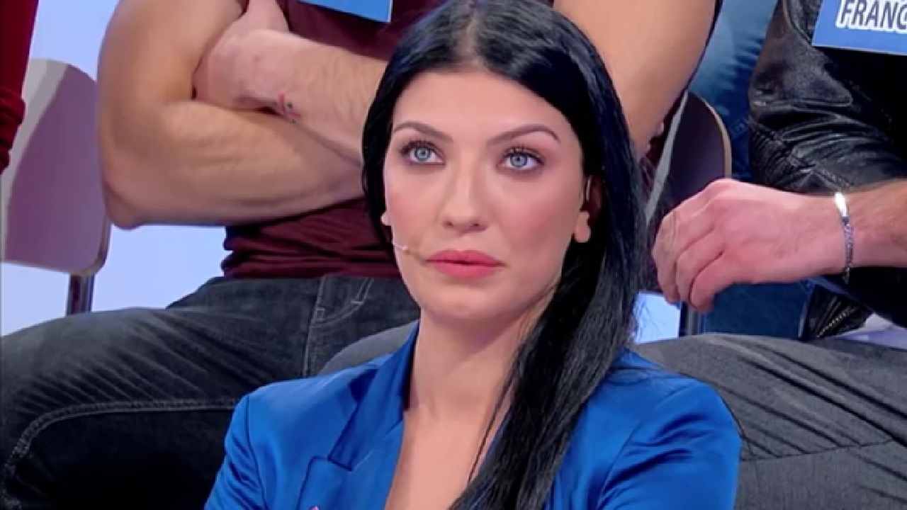 Giovanna Abate discussione Sara