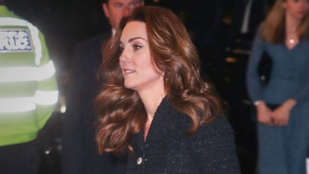 Kate Middleton preoccupa i sudditi: troppo magra e con le occhiaie [FOTO]