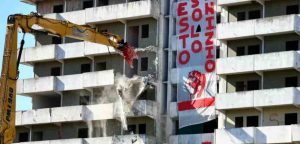 demolita vela verde scampia napoli