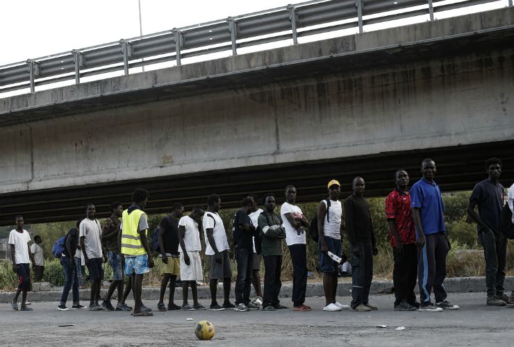 Ventimiglia: 10 passeur arrestati, portavano al confine gli immigrati per 200 euro