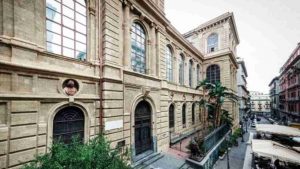 accademia napoli molestie