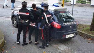 arresti camorra napoli