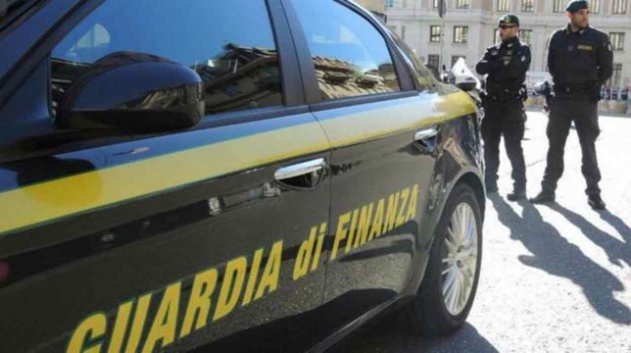 operazione evasione continua 22 arresti brescia