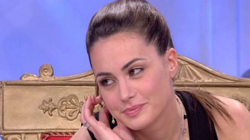 Uomini e Donne, ricordate Paola Frizziero? Eccola oggi [FOTO]